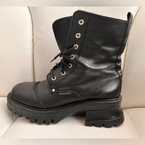 Binome hand crafted genuine leather lace boots. Rare find! Very good condition